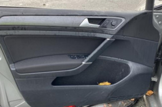 Coquille de retroviseur droit VOLKSWAGEN GOLF 8