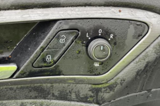 Coquille de retroviseur droit VOLKSWAGEN GOLF 8