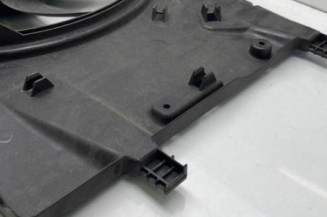 Moto ventilateur radiateur OPEL CORSA E