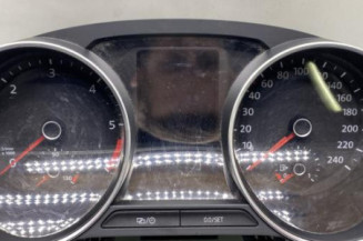 Compteur VOLKSWAGEN POLO 5 Photo n°1