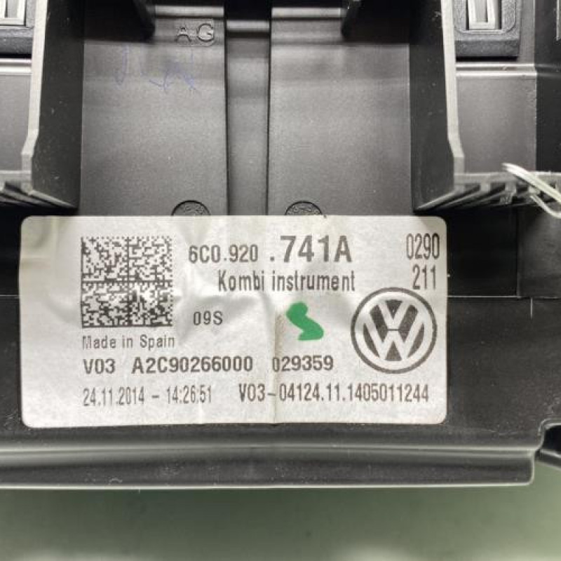 Compteur VOLKSWAGEN POLO 5 Photo n°4