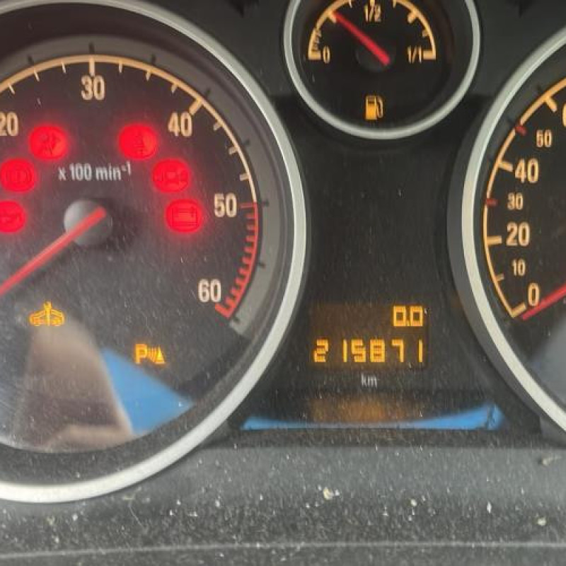 Compteur OPEL ZAFIRA B Photo n°17
