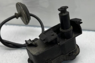 Actionneur verrou trappe d'essence VOLKSWAGEN POLO 5