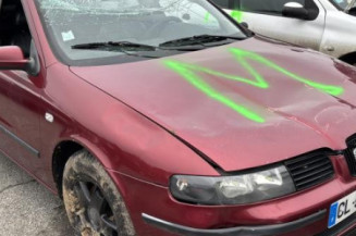 Pare choc arriere SEAT LEON 1