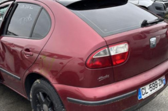 Pare choc arriere SEAT LEON 1