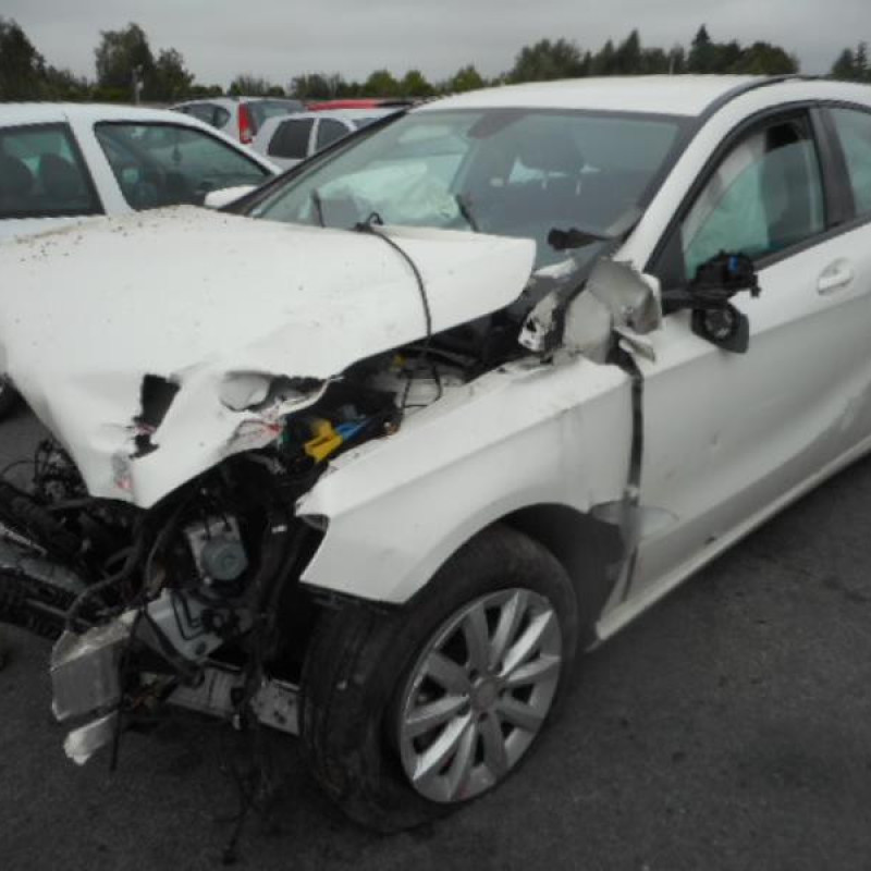 Vanne EGR MERCEDES CLASSE A 176 Photo n°5