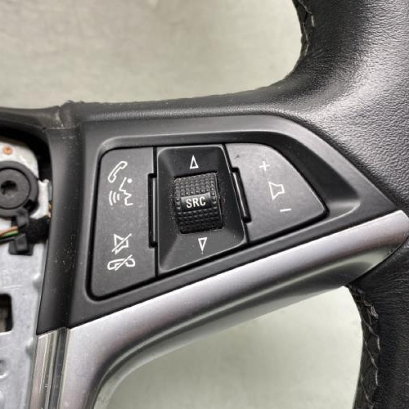 Volant OPEL MERIVA B Photo n°3