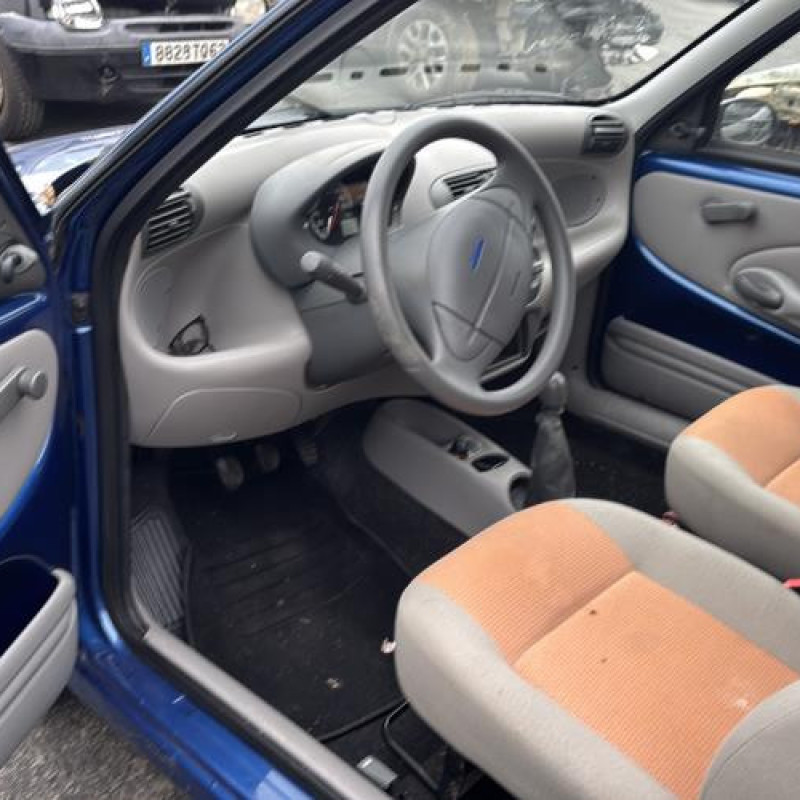 Retroviseur droit FIAT SEICENTO Photo n°16