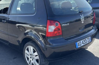 Retroviseur gauche VOLKSWAGEN POLO 4