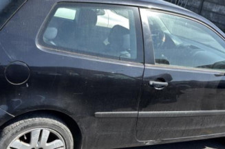 Retroviseur gauche VOLKSWAGEN POLO 4