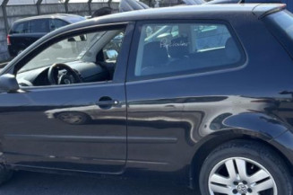 Retroviseur gauche VOLKSWAGEN POLO 4