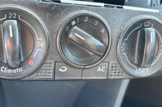 Retroviseur gauche VOLKSWAGEN POLO 4