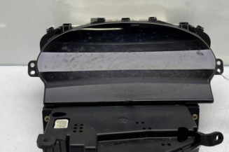 Compteur TOYOTA YARIS 1 Photo n°1