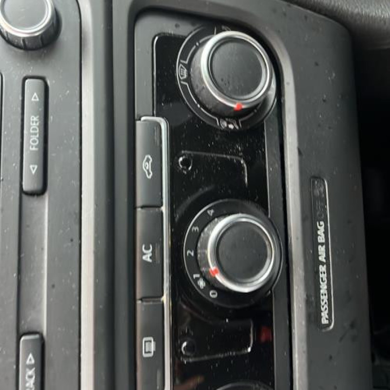Volant VOLKSWAGEN GOLF 6 Photo n°14