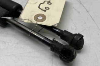 Verin de coffre VOLKSWAGEN JETTA 3