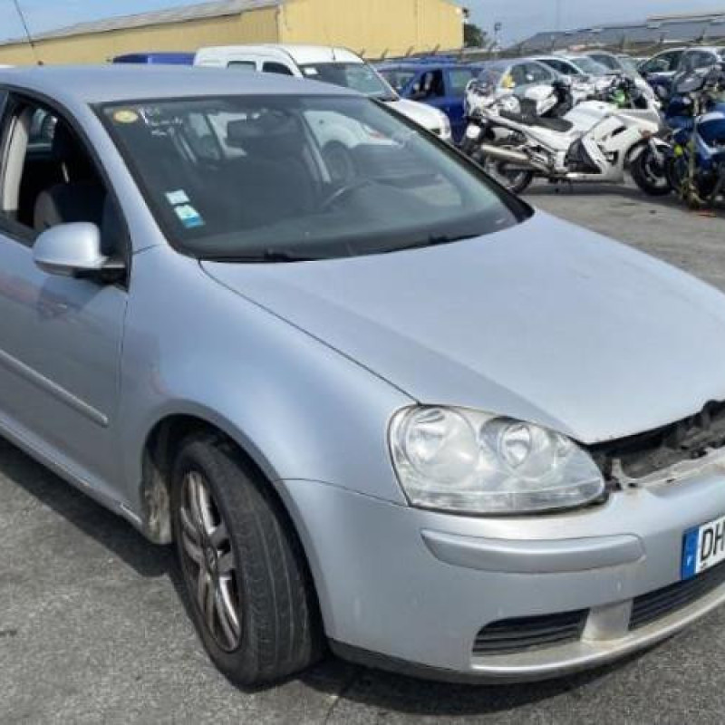 Aile avant droit VOLKSWAGEN GOLF 5 Photo n°18