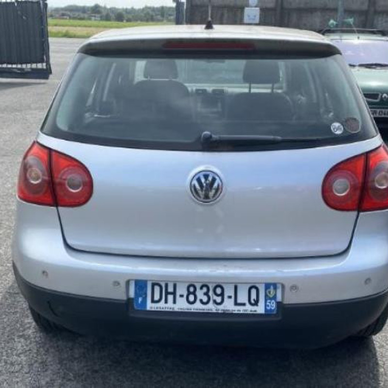 Aile avant droit VOLKSWAGEN GOLF 5 Photo n°19