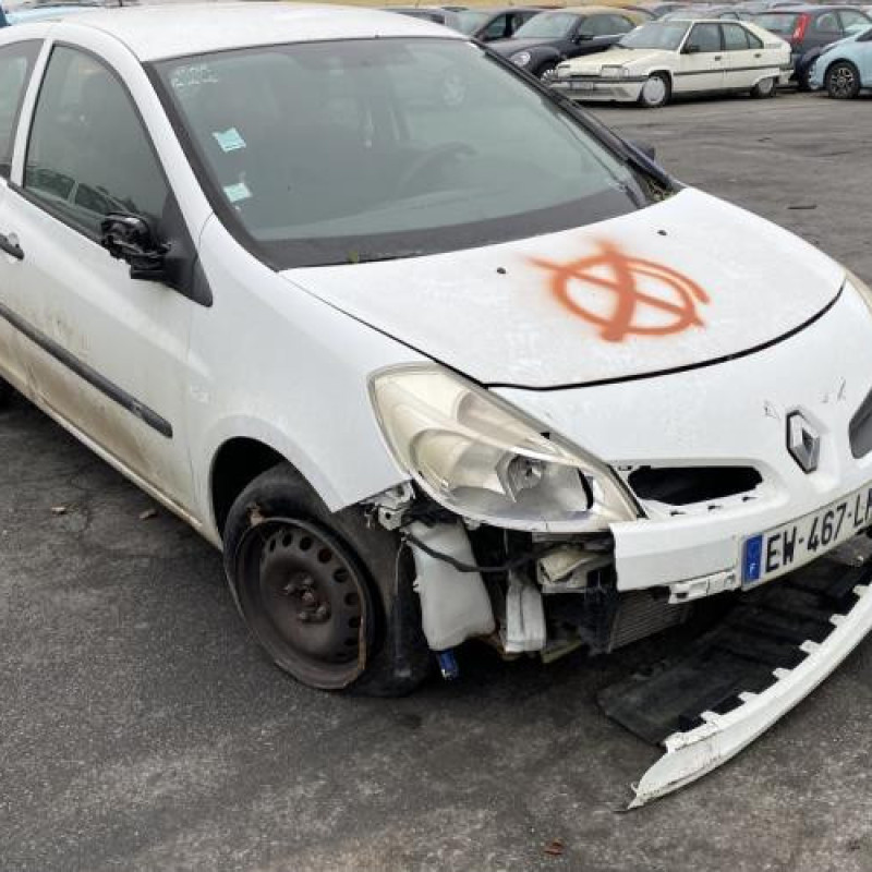 Aile avant droit RENAULT CLIO 3 Photo n°6