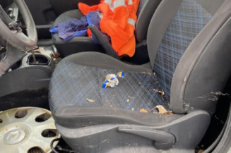 Aile avant droit RENAULT CLIO 3