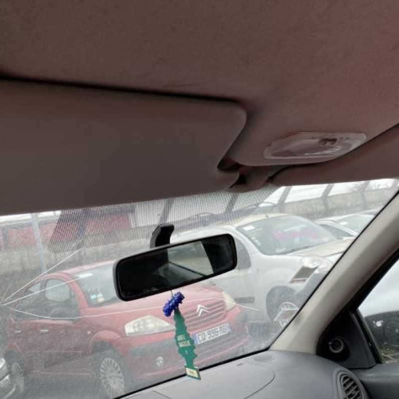 Aile avant droit RENAULT CLIO 3 Photo n°17