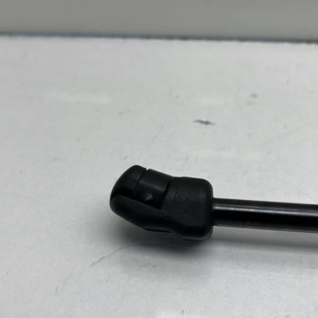 Verin de capot VOLKSWAGEN GOLF 7