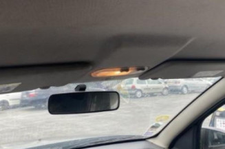 Verin de capot DACIA DUSTER 1