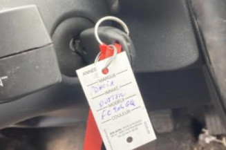 Verin de capot DACIA DUSTER 1