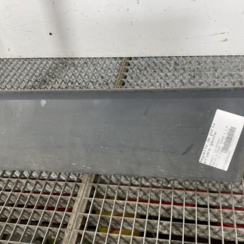 Baguette de porte arriere gauche  RENAULT TRAFIC 3 COURT Photo n°3