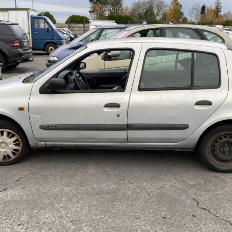Baguette de porte arriere droite RENAULT CLIO 2 Photo n°10