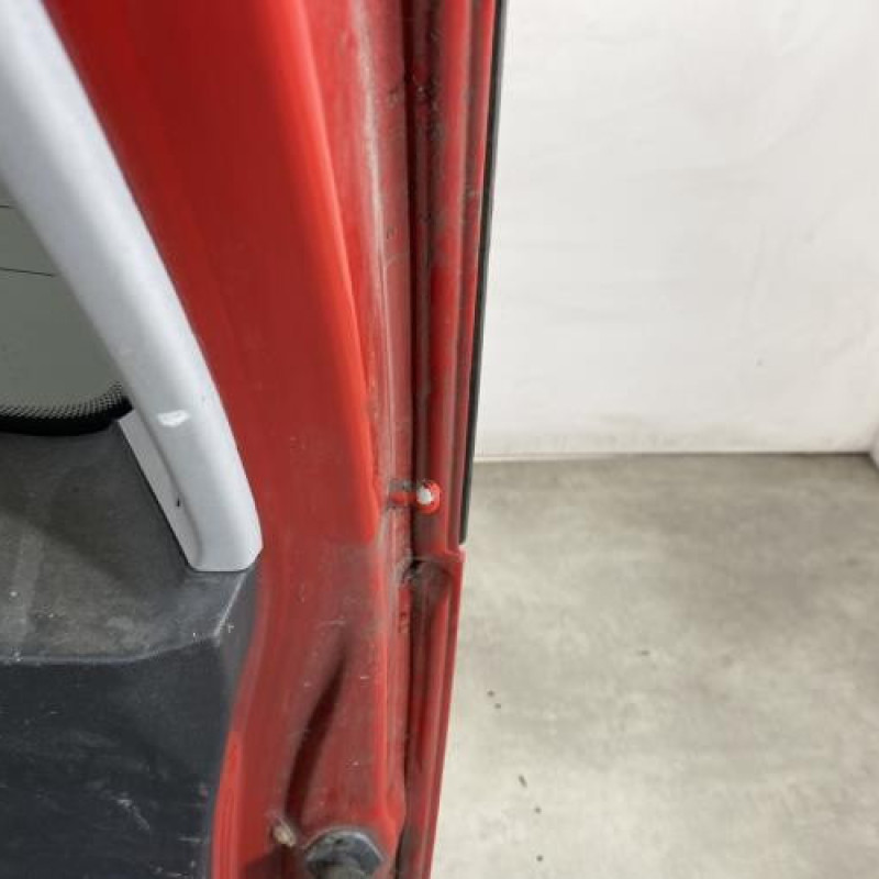Malle/Hayon arriere OPEL MERIVA A Photo n°8