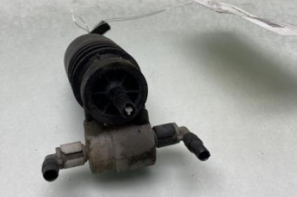 Pompe lave glace avant OPEL MERIVA B Photo n°1