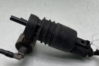 Pompe lave glace avant OPEL MERIVA B