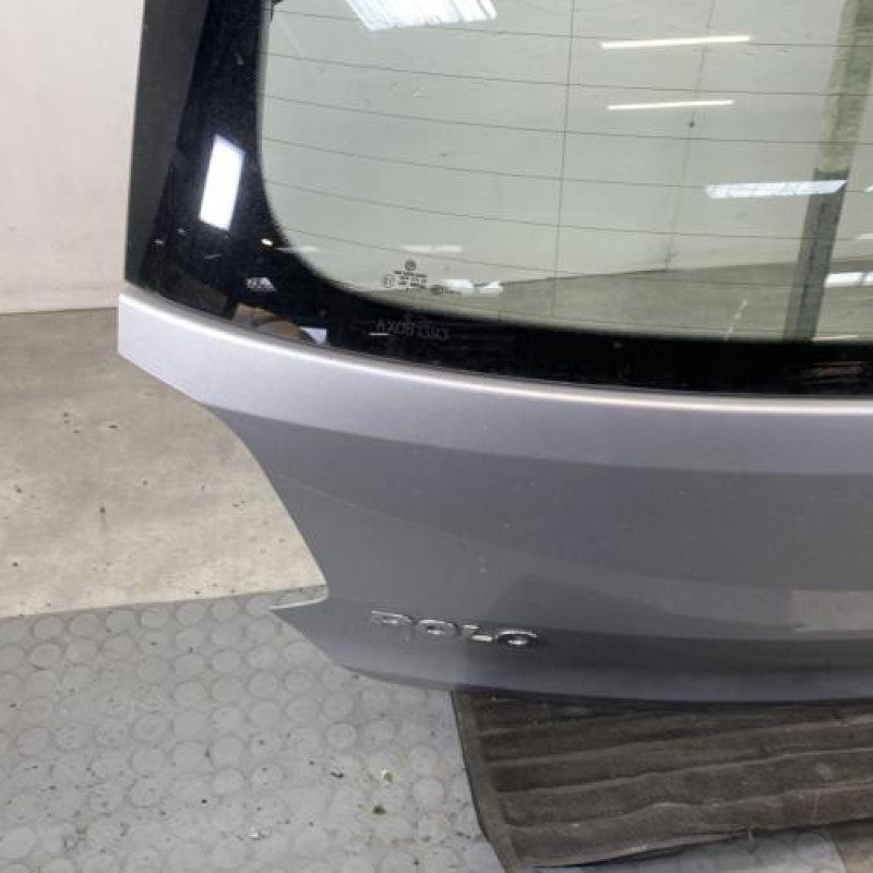 Malle/Hayon arriere VOLKSWAGEN POLO 5 Photo n°5