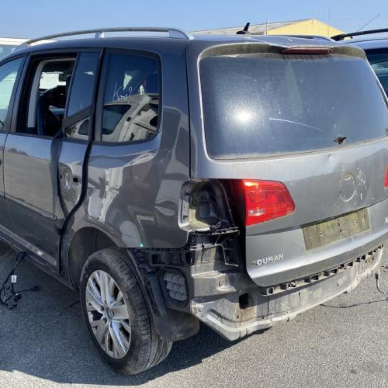 Vitre arriere droit VOLKSWAGEN TOURAN 2 Photo n°8