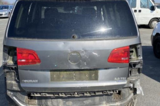 Vitre arriere droit VOLKSWAGEN TOURAN 2