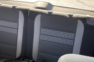 Vitre arriere droit VOLKSWAGEN TOURAN 2