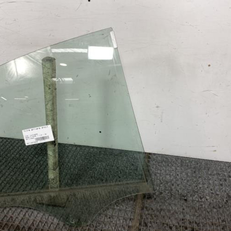 Vitre arriere droit FIAT PANDA 2 Photo n°4