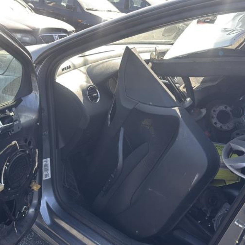 Vitre arriere droit PEUGEOT 308 1 Photo n°13