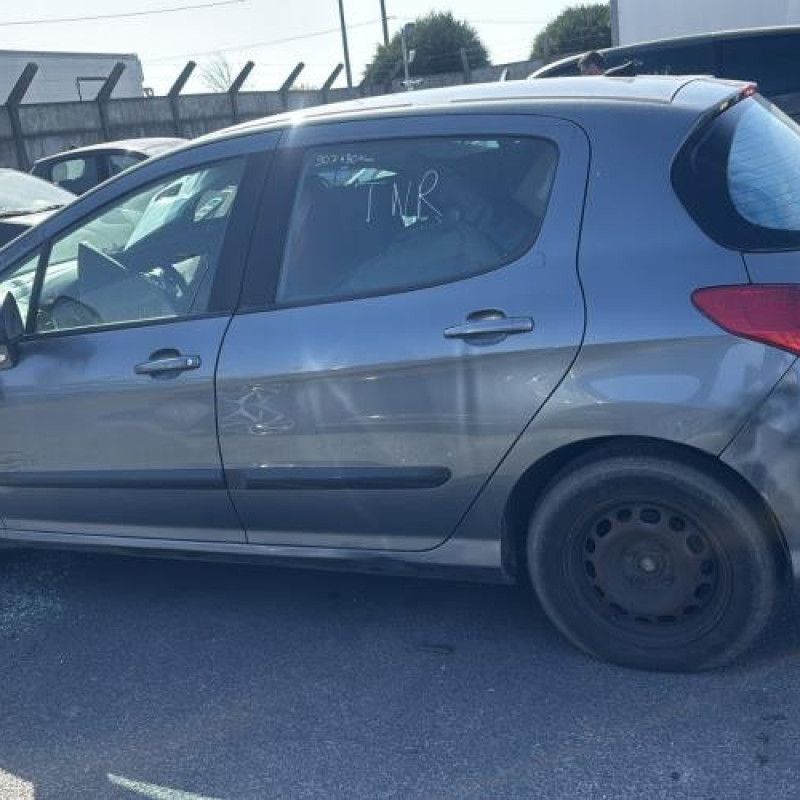 Vitre avant droit PEUGEOT 308 1 Photo n°12
