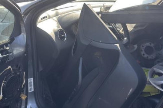Vitre avant droit PEUGEOT 308 1
