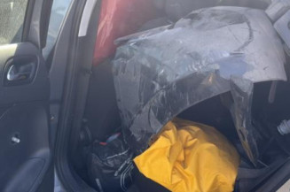 Vitre avant droit PEUGEOT 308 1