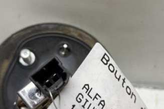 Bouton de coffre ALFA ROMEO GIULIETTA 2