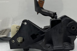 Pedale de frein RENAULT ARKANA