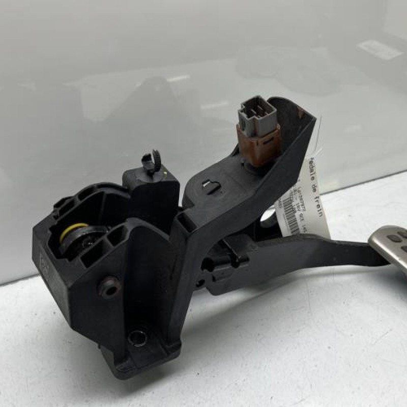 Pedale de frein RENAULT ARKANA Photo n°4