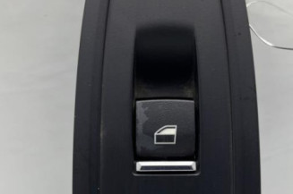 Interrupteur de leve vitre avant droit BMW SERIE 1 F21