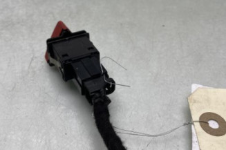 Bouton de warning AUDI A3 2