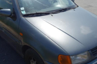 Glace retroviseur droit VOLKSWAGEN POLO 3