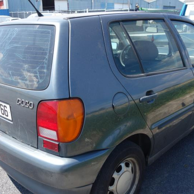 Glace retroviseur droit VOLKSWAGEN POLO 3 Photo n°3