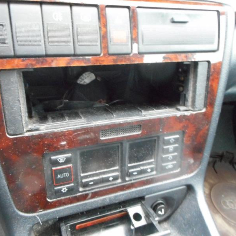 Glace retroviseur droit AUDI A4 1 Photo n°6
