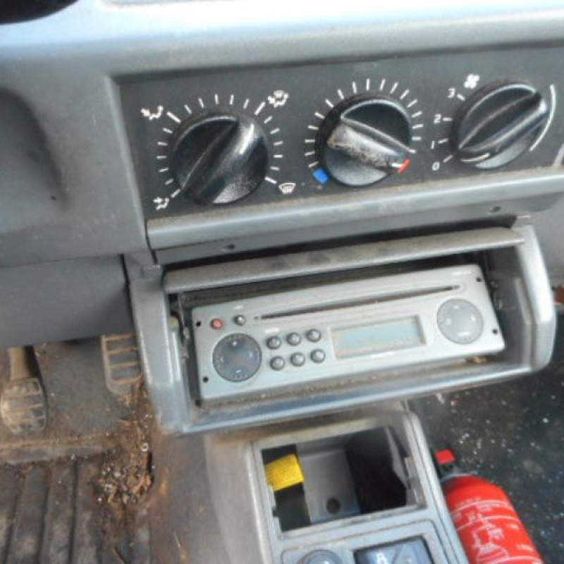 Glace retroviseur droit RENAULT CLIO 1 Photo n°7